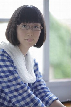 つじあやのが2年ぶりの新作、CMソングなどの“お仕事”アルバム。