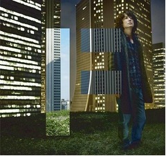 “初恋ソング”福山雅治が1位、「はつ恋」の切ない歌詞に共感の声。