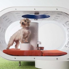 サムスンが約370万円の犬小屋、“未来の犬が求める技術”採用と自信。