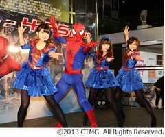 赤×青ワンピの橋本環奈に興奮、「スパイダーマン2」公開記念前夜祭。