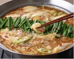すたみな太郎が“鍋”食べ放題、焼肉・寿司・デザートに加え提供。