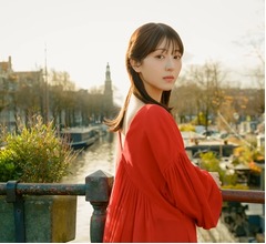 浜辺美波、ハタチの写真集から早5年…最新写真集「25(ニジュウゴ)」発売決定