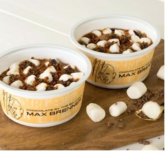 大人気「チョコレートチャンクピザ」カップアイスに