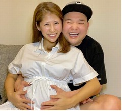 内山信二の妻が妊娠「楽しく、太く子育てしていければ」