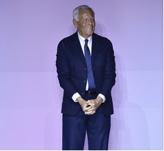 “伝説的ファッションデザイナー”ジョルジオ・アルマーニ死去、著名人から追悼続々