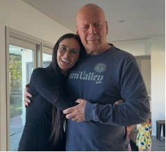 デミ・ムーア、認知症患う元夫ブルース・ウィリスの姿を見るのは「辛い」