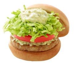 モス“ソイパティ”のバーガー、肉を使わずに肉同様の食感を再現。