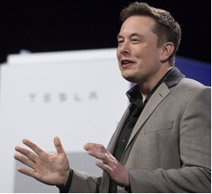 イーロン・マスク氏、2021年は6500億円相当のテスラ株寄付