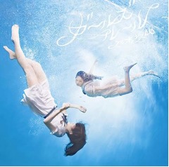 乃木坂46初の初週30万枚超え、白石麻衣が初センターの6thシングル。