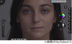 映像加工過程明かした歌手MV、歌いながら自身の顔が変化していく。