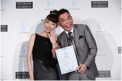 田中は太田夫妻の“接着剤”、プラチナ夫婦授賞式にもなぜか呼ばれる。