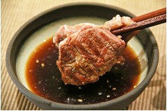 “濃厚な味”熟成ラムの専門店、羊本来のコクのある旨みを存分に。