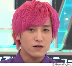 “アカウント削除”のEXIT兼近が提言「芸能人はSNSをやめるべき」