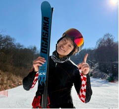 おばたのお兄さん、“スキー大会優勝”改めて報告「やったー!!!」