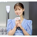 “朝ドラ”撮影中の橋本環奈、ドライクリスタルを「大阪までの新幹線でよく飲んでます」