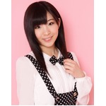 AKBから3人目のソロデビュー、「渡り廊下走り隊7」の岩佐美咲が演歌で。