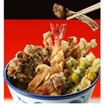 てんやが「松茸ぎんなん天丼」、秋の味覚が盛りだくさんの一品に。