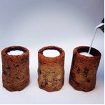 【写真】“クッキー製”のミルクカップ、クロナッツの考案者が制作。