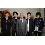 バイきんぐ小峠“偶然”からPV、生年月日と同じ名前のバンドと共演。