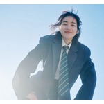 のん、男前な“高校の先輩感”溢れるブレザー制服姿に反響