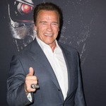 シュワは映画現場で必ずケガ、なにごともなく撮影終えた試しなし。