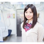 「優先席では席譲るべき」と考える人が減少