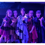 “ガチのももクロ衣装”のんとももクロの5ショット、大みそか「ももいろ歌合戦」振り返る