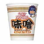 おむすびに合う新定番「カップヌードル 味噌」