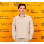 トム・ホランド、クリストファー・ノーラン監督最新作は「人生最高の仕事」「最高の経験」
