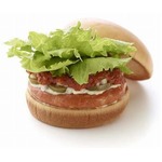 モスが超辛い「凄辛バーガー」、チョリソ×ホットチリソース×ハラペーニョ。