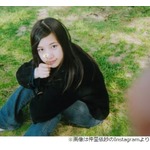 仲里依紗が20年所属のアミューズ退所、“はじめてのオーディション”の写真添え報告
