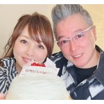 “結婚28周年”渡辺美奈代が夫婦ラブラブショットを公開