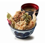 てんや、“ほたるいかのかき揚げ”と“漬け鰹”の「初夏天丼」