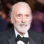 名優クリストファー・リーが93歳で死去、ハリウッド大作で数々の大役。