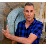 “スプーン曲げ”ユリ・ゲラー、6歳の時に「決定的に人生が変わった出来事」