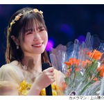 “にぶちゃん”日向坂46・丹生明里、涙のセレモニーでアイドル人生に幕