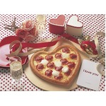 今年も限定「ハート型のピザ」、ドミノ・ピザがバレンタイン時期に販売。