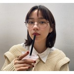 “メガネのん”に「高校生みたいでカワイイ〜」「知的美女」と反響