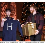浜辺美波、“H”セーター贈られ大喜び「名前が浜辺で良かった！」