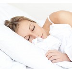 昼寝に“脳の健康保つ”効果、加齢で脳が萎縮する速度遅く