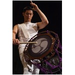 鼓童×ローランドの世界初「電子担ぎ太鼓」