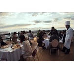 “雲の海”見下ろしながら朝食、「雲の上の朝ごはん」イベント開催。