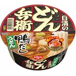 どん兵衛“鴨だし×ラー油”、冬季限定のピリっと辛いうどん登場。