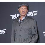 マーベル映画「ファンタスティック・フォー」悪役の俳優死去、ニコラス・ケイジら追悼