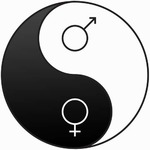 “男性”の血尿は生理だった、結婚10年目＆44歳で自分が女性と知る。