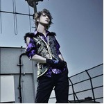 V系ダウトからメンバーが卒業、“長男”で家業を継ぐため音楽活動終了。