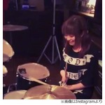 きゃりーがドラムプレイを披露、Instagramに“ニヤニヤ叩いてる”動画。