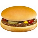 マックが「ハンバーガー無料券」、バーガー類を1個購入ごとに配布。