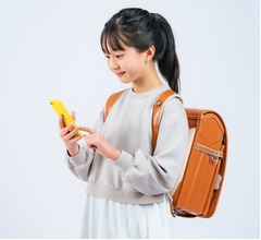 JS研究所が調査、イマドキ高学年JSの“スマートフォンの使用状況”