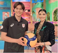 アンミカ「好感度しかない!!」バレーボール日本代表・高橋藍と2ショット